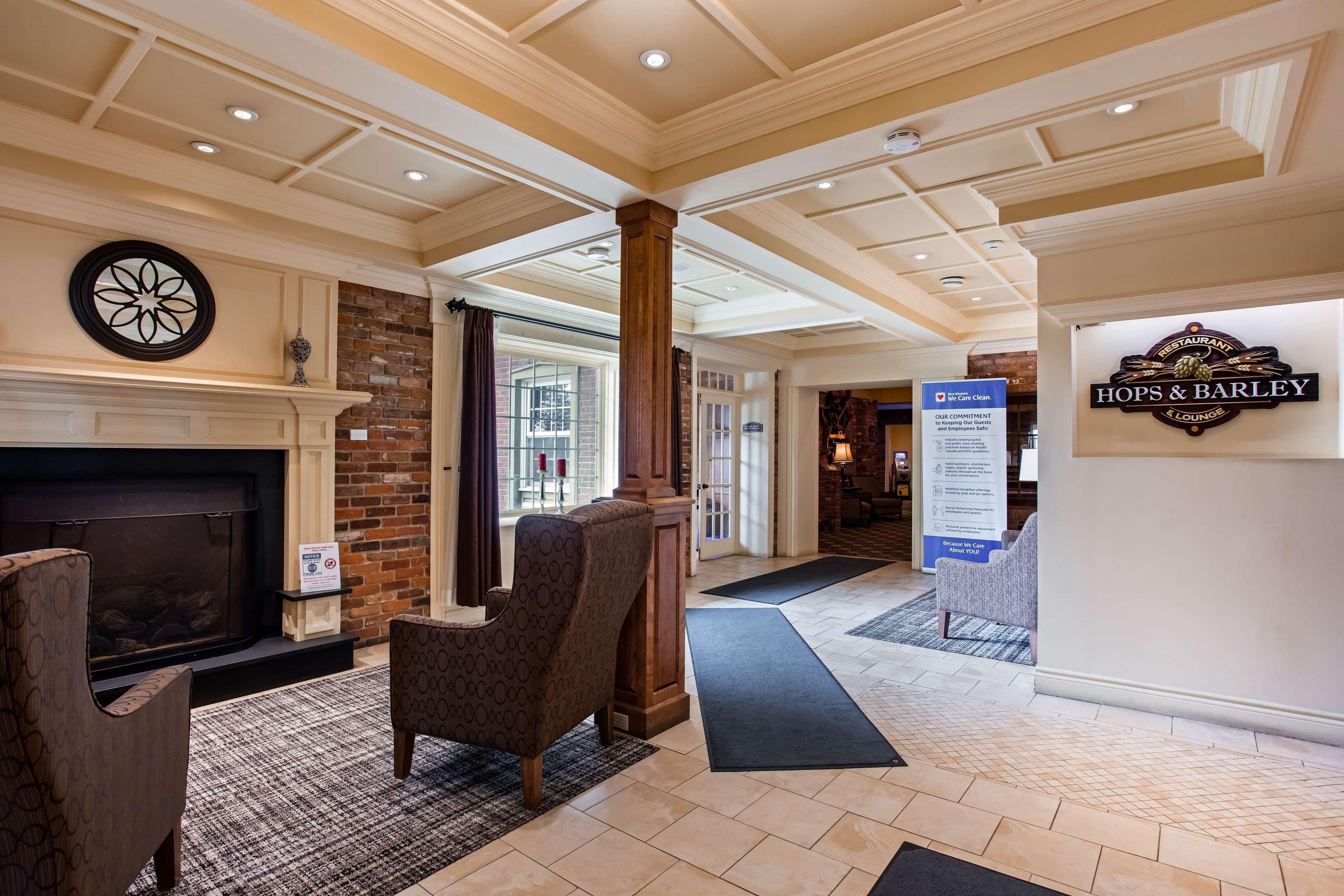 Best Western Parkway Inn & Conference Centre Cornwall Eksteriør bilde